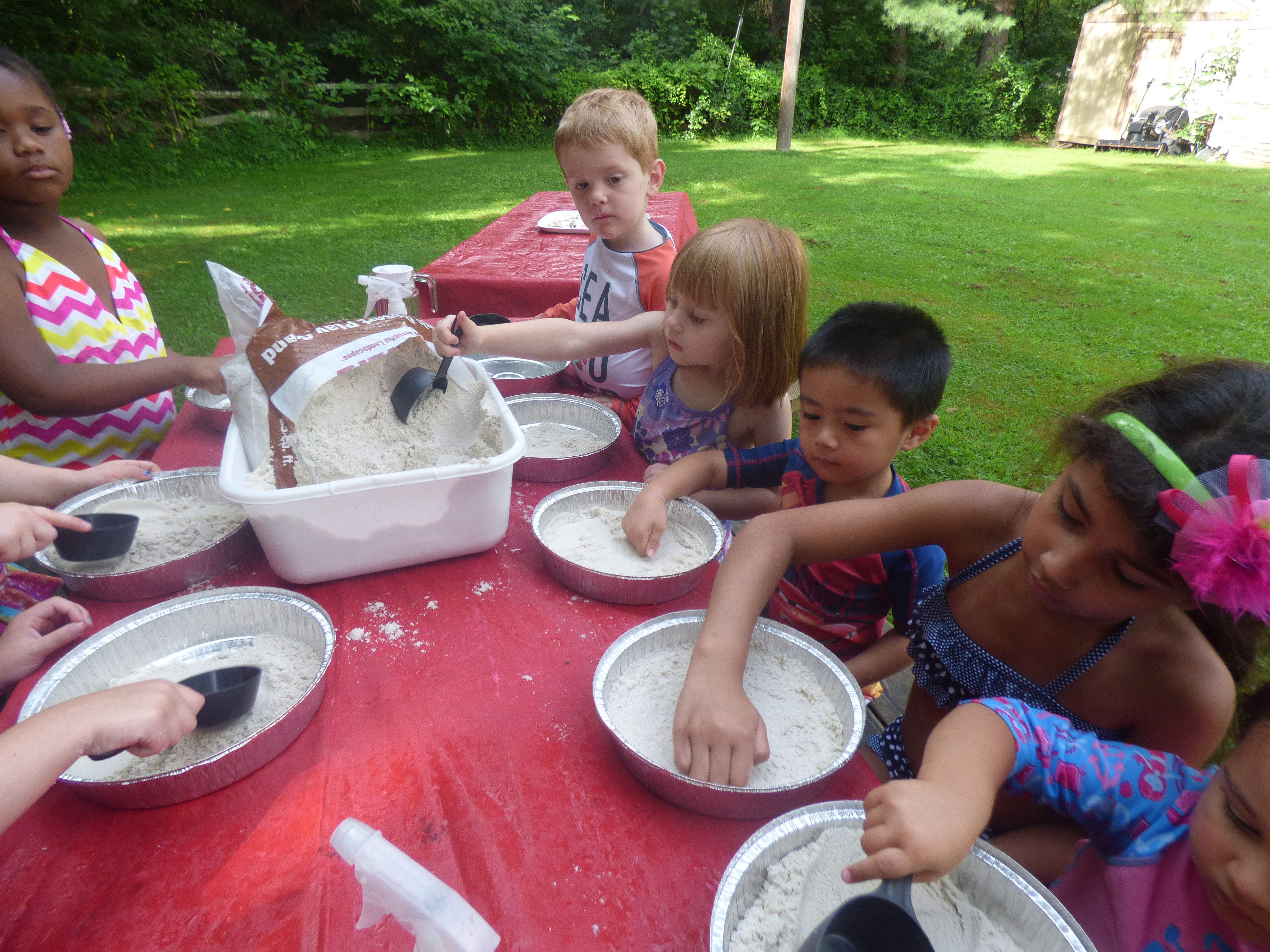 Kids having fun at Ava Wanas